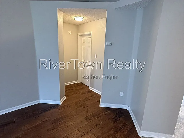 10570 Pecan View Dr — Photo 27