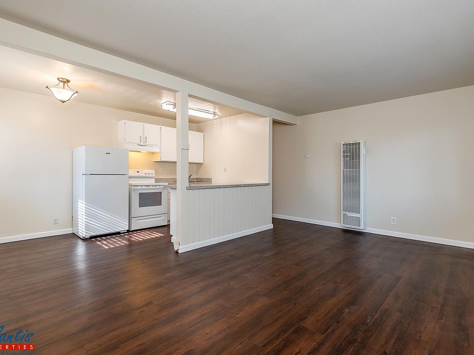 1st image of 4005 Will Rogers Dr APT 6