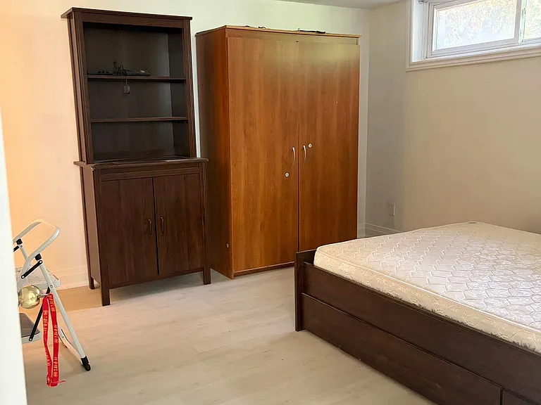 20 Burbank Dr — Photo 8