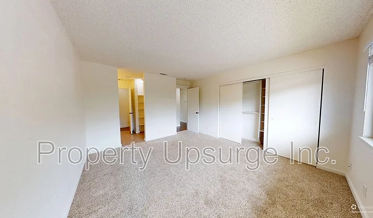 1233 Bundy Ct #6 — Photo 14