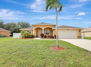 3858 SW Daisy St, Port Saint Lucie, FL 34953
