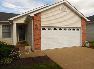 1556 Rosedale Dr, O'Fallon, MO 63366