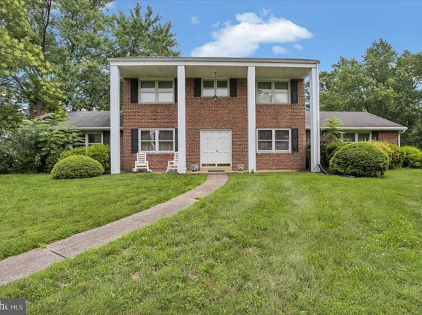 1148 Crestwood Dr, Pottstown, PA 19464