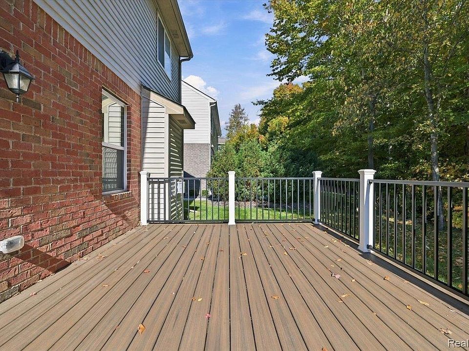 13329 Stamford Rd, photo 26