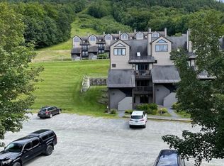 127 Mountain Edge Rd #202, Windsor, VT 05089