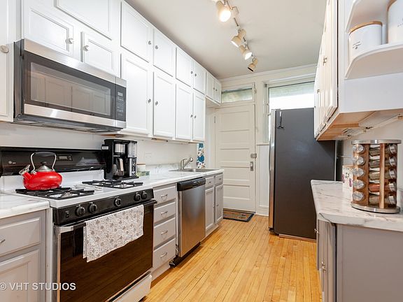 5th image of 106 S Scoville Ave APT 3B
