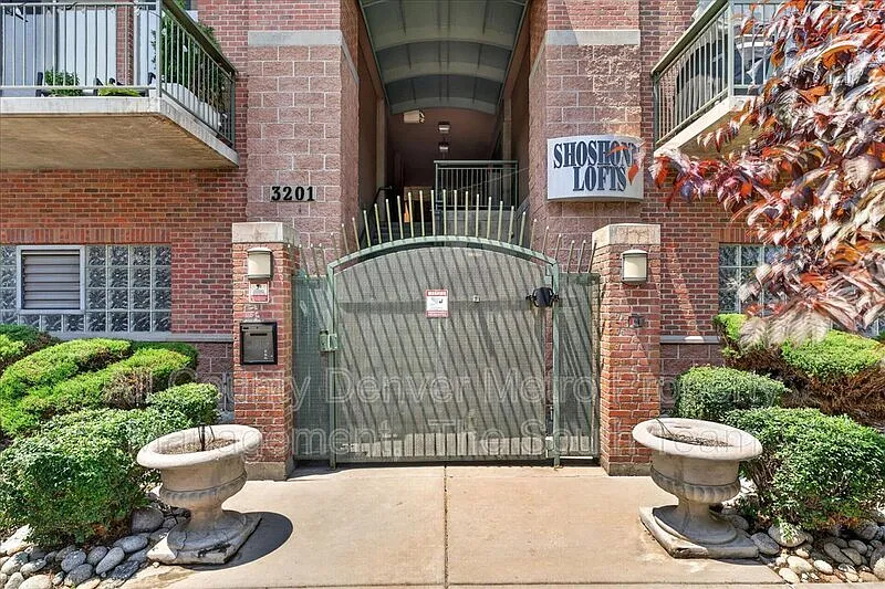 2 bed, 2.0 bath, 1249 sqft, $2,995 — Photo 4
