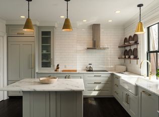 108 Chandler St #Penthouse, Boston, MA 02116