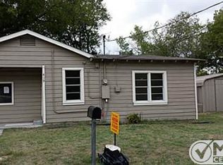 419 Hallvale Dr, White Settlement, TX 76108