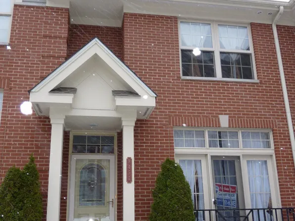 8457 Callie Ave #82, Morton Grove, IL 60053