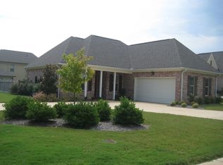 301 Windsor Dr N, Oxford, MS 38655