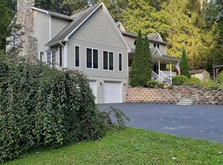 4295 Brush Ln, Felton, PA 17322