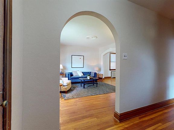 4th image of 5627 Itaska St