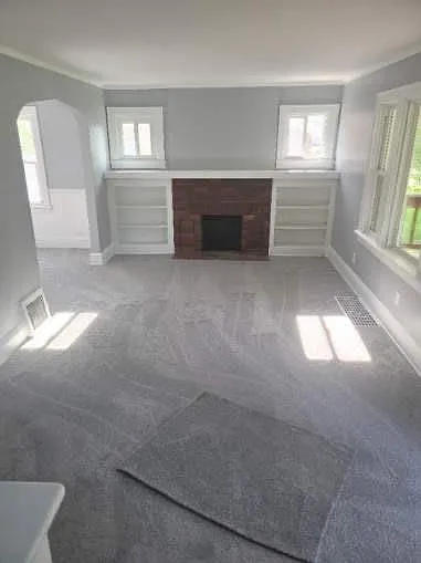 916 Donald Avenue - 1 — Photo 3