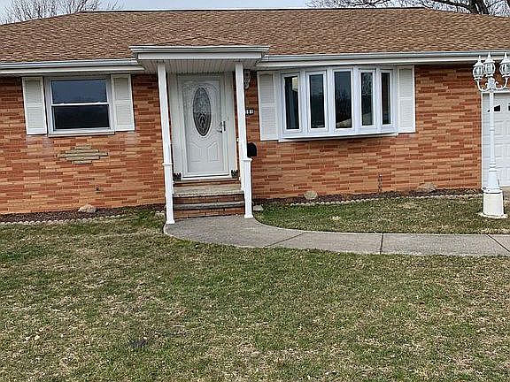 2nd image of 6181 Yorktown Dr