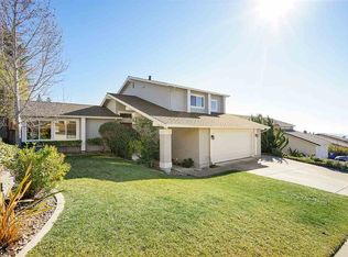 6043 Skyfarm Dr, Castro Valley, CA