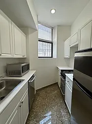 Rented by Mossanen Group