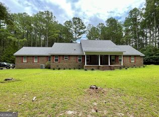 890 Akins Pond Rd, Statesboro, GA 30461