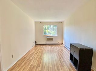 3034 38th St #1, Astoria, NY 11103