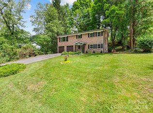 50 Mountain Laurel Ln, Waynesville, NC 28786