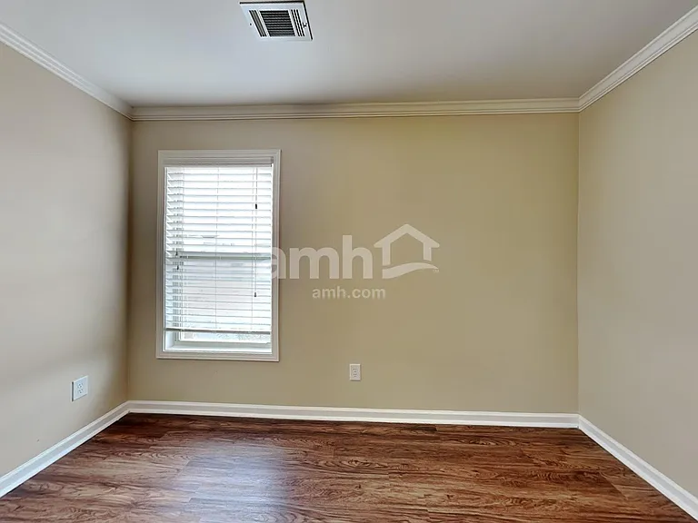 102 Shefleys Rd — Photo 15