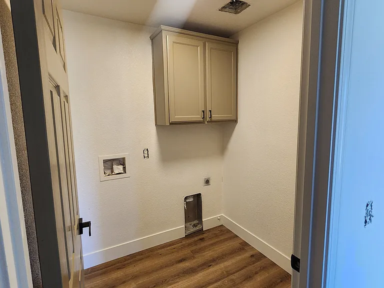 612 Saint Montelena Dr — Photo 8