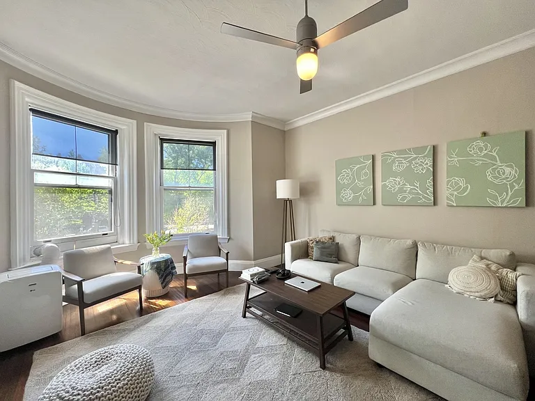 1060 Beacon St #6 — Photo 7