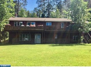 9063 E Wakemup Village Rd, Cook, MN 55723