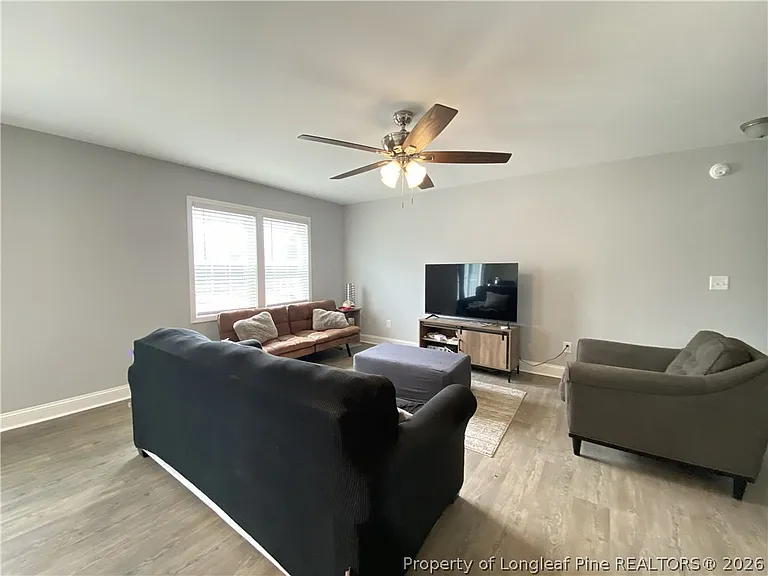 900 Allstar Ave — Photo 3
