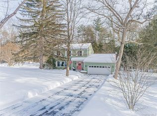 30 Hudson Drive, Hyde Park, NY 12538