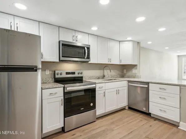 2660 SUNRISE VILLAGE Drive #A, Orange Park, FL 32065