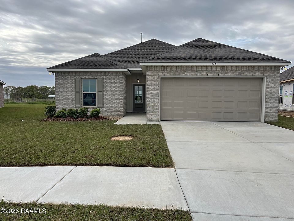 1st image of 118 Betrillo Ct