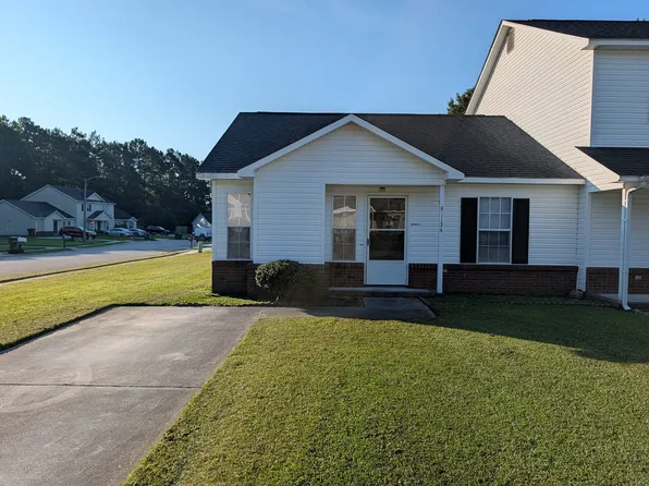 1154 Pueblo Dr, Jacksonville, NC 28546