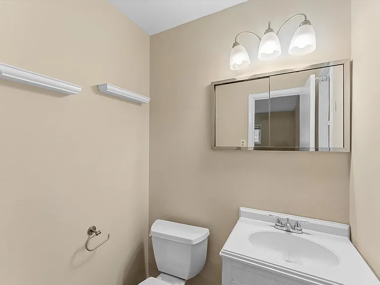 6210 Dana Ave — Photo 28