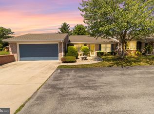935 W Irvin Ave, Hagerstown, MD 21742