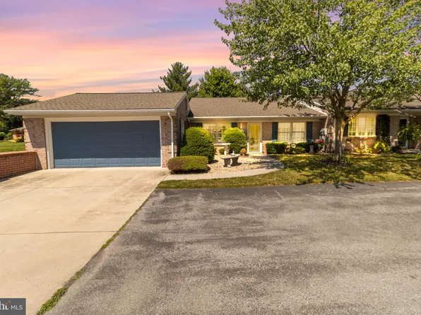 935 W Irvin Ave, Hagerstown, MD 21742