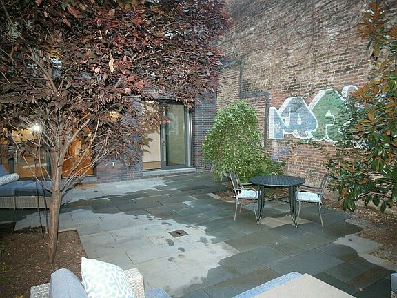 3rd image of 536 E 13th St APT 1