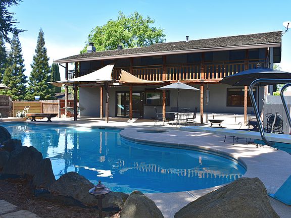 5th image of 2320 W La Loma Dr