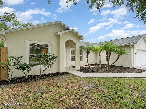 2nd image of 2142 Sapelo Ave SE