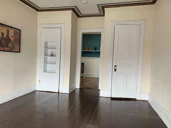 3rd image of 114 Summit Ave APT 6