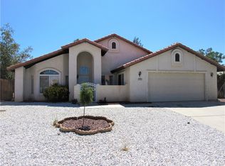 14421 Palo Alto Ct, Victorville, CA 92392