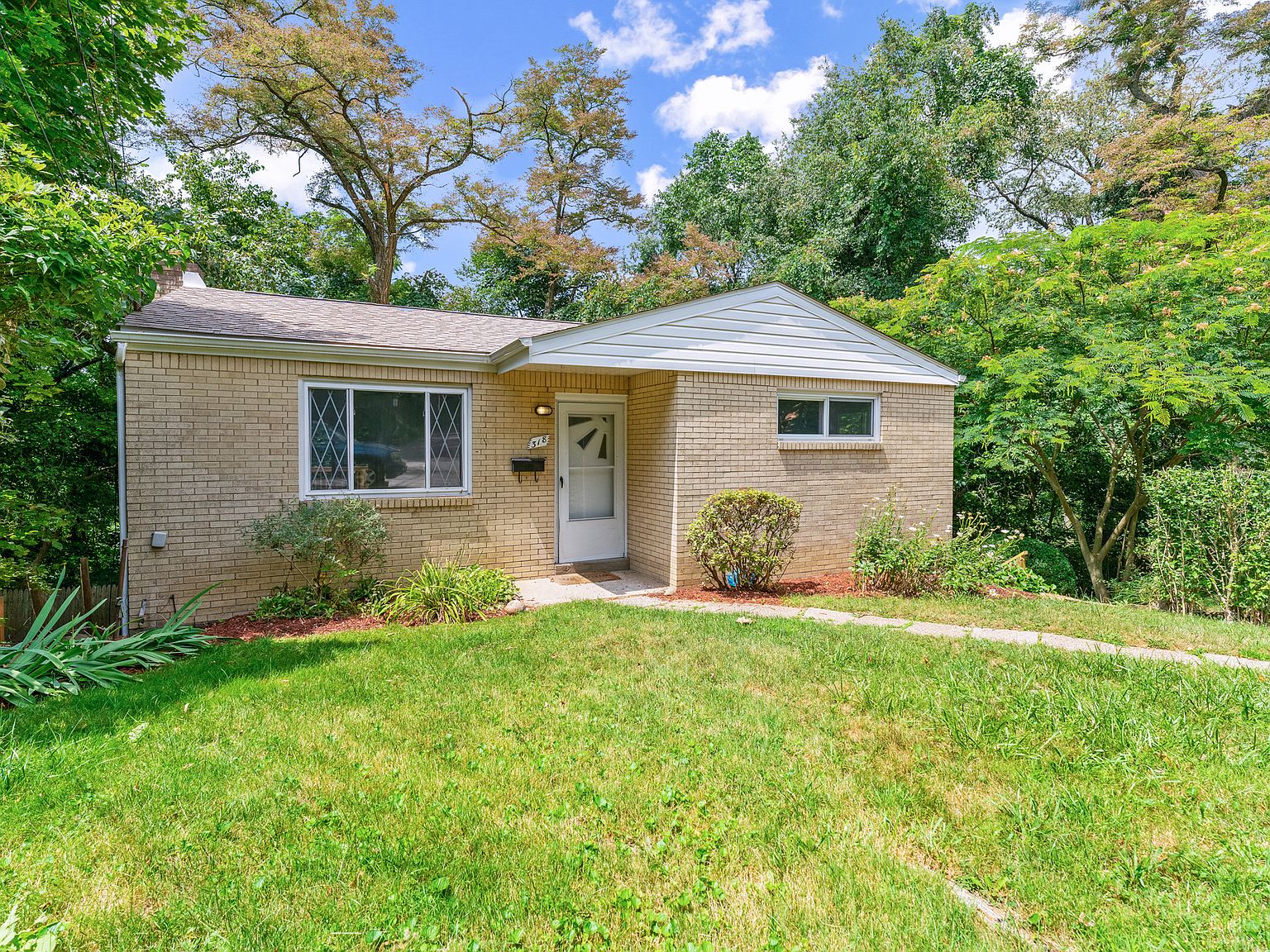 318 McCutcheon Ln, Pittsburgh, PA 15235 Zillow
