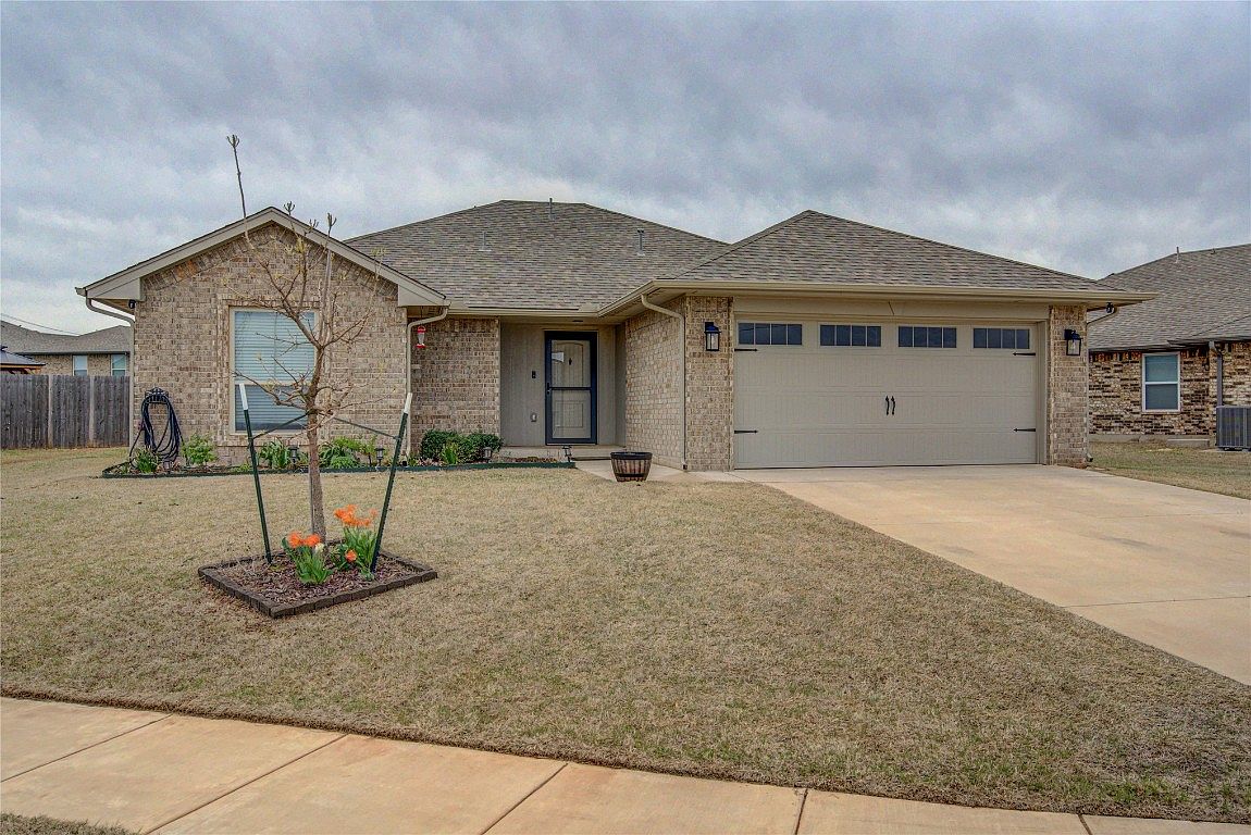 9628 Ashford Dr, Yukon, OK 73099 | Zillow