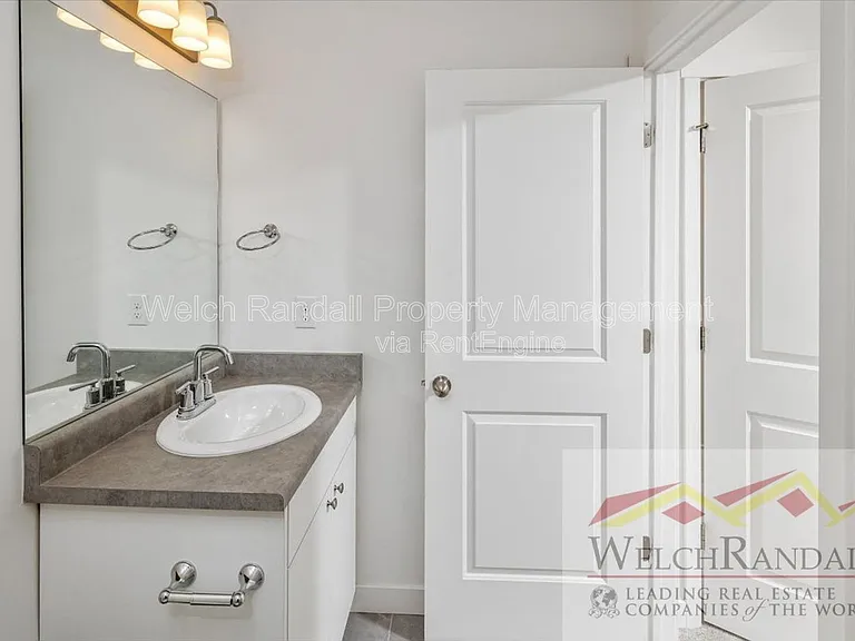 82 E Weekes Way — Photo 26