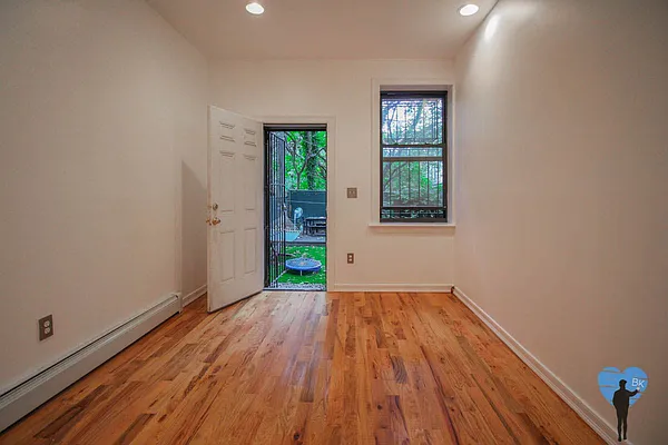 Rented by Next Door Realty NYC | media 27