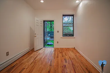 Rented by Next Door Realty NYC