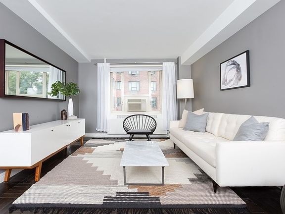 4th image of 271 Avenue C APT 10D