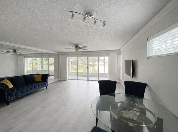 3rd image of 9030 Lake Place Ln