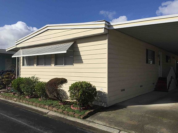 2nd image of 1225 Vienna Dr Spc 308