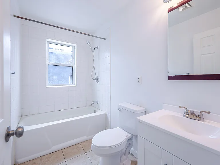 5347 Ames St NE — Photo 7